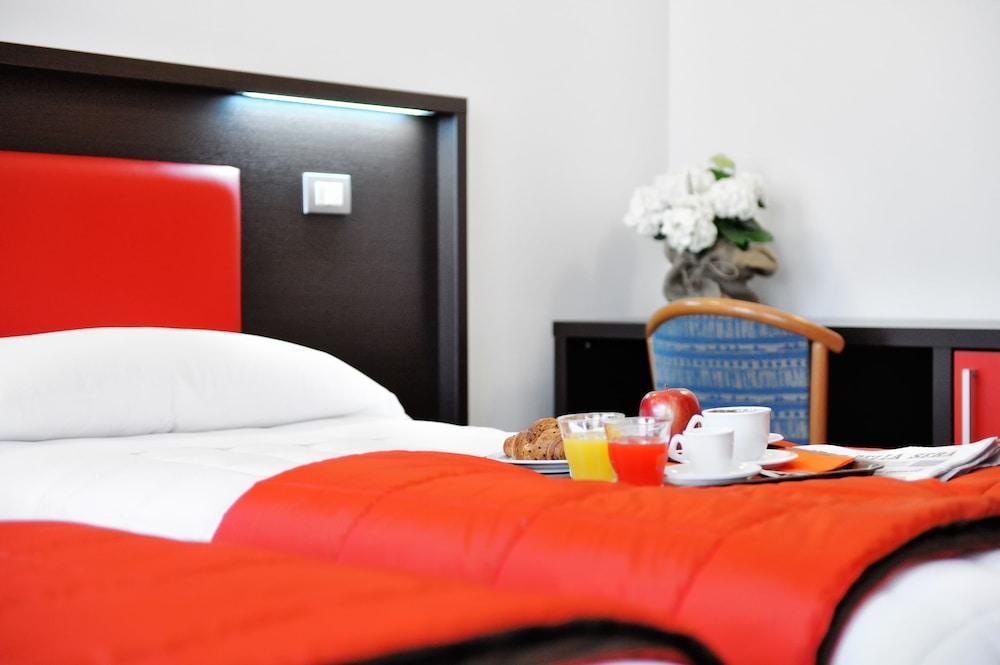 Hotel Al Corso Legnano Exteriér fotografie