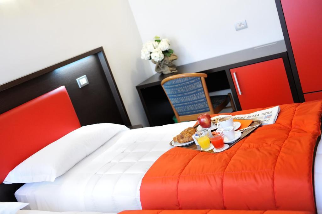 Hotel Al Corso Legnano Pokoj fotografie