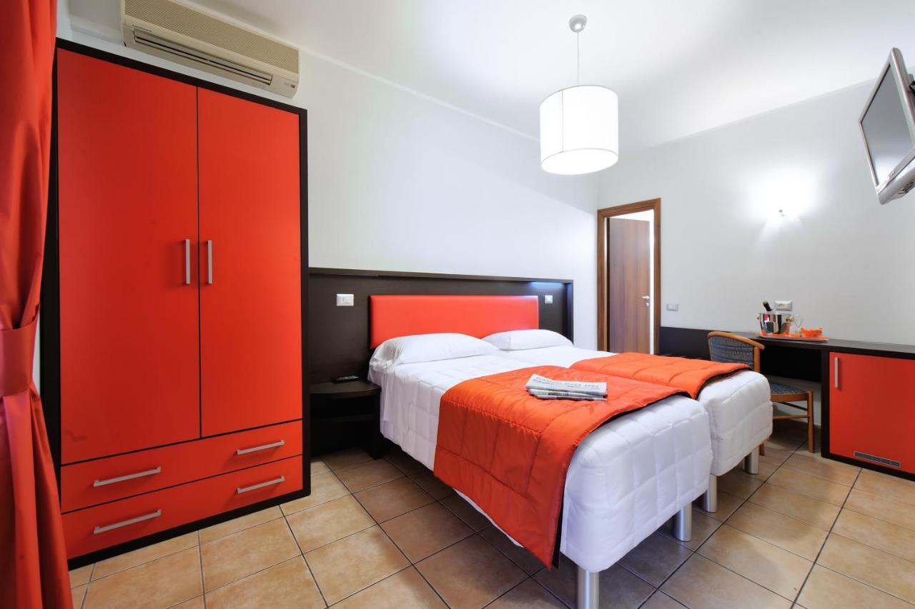 Hotel Al Corso Legnano Pokoj fotografie